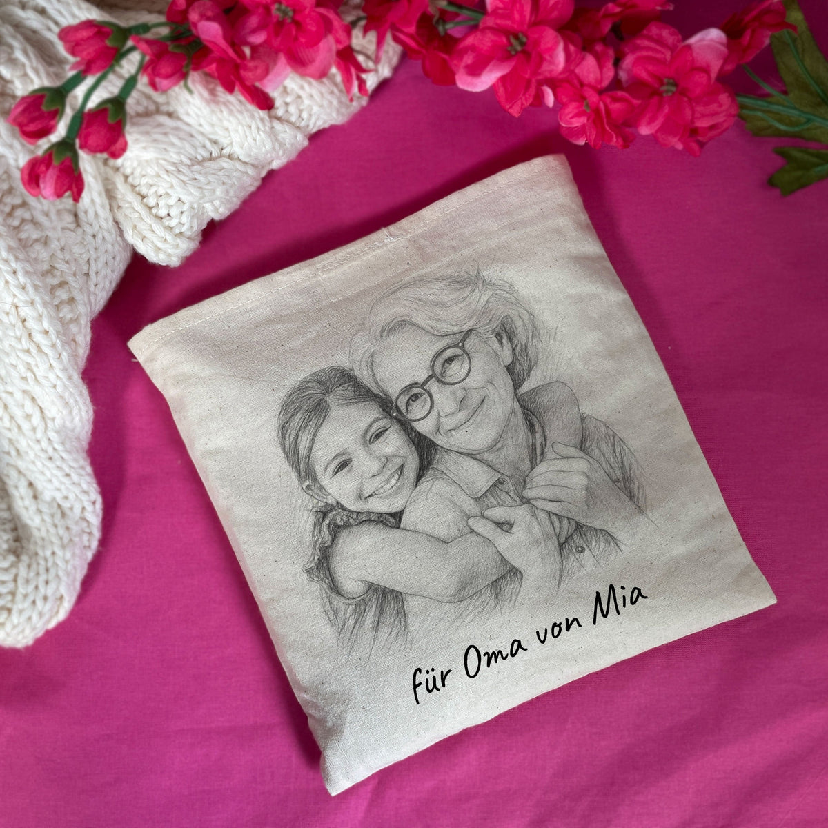 Kirschkernkissen mit Bleistiftzeichnung und Personalisierung, handgefertigt, aufkleberdrucker.de, detailreiche Illustration sichtbar