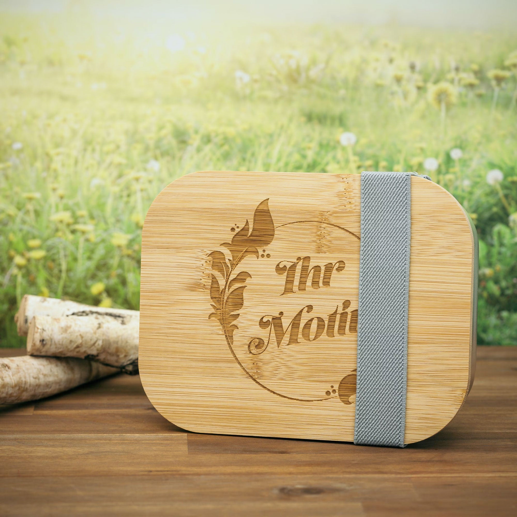 Edelstahl Lunchbox mit Bambusdeckel und Verschluss, individuell graviert, für Kinder und Erwachsene, nachhaltige Brotdose