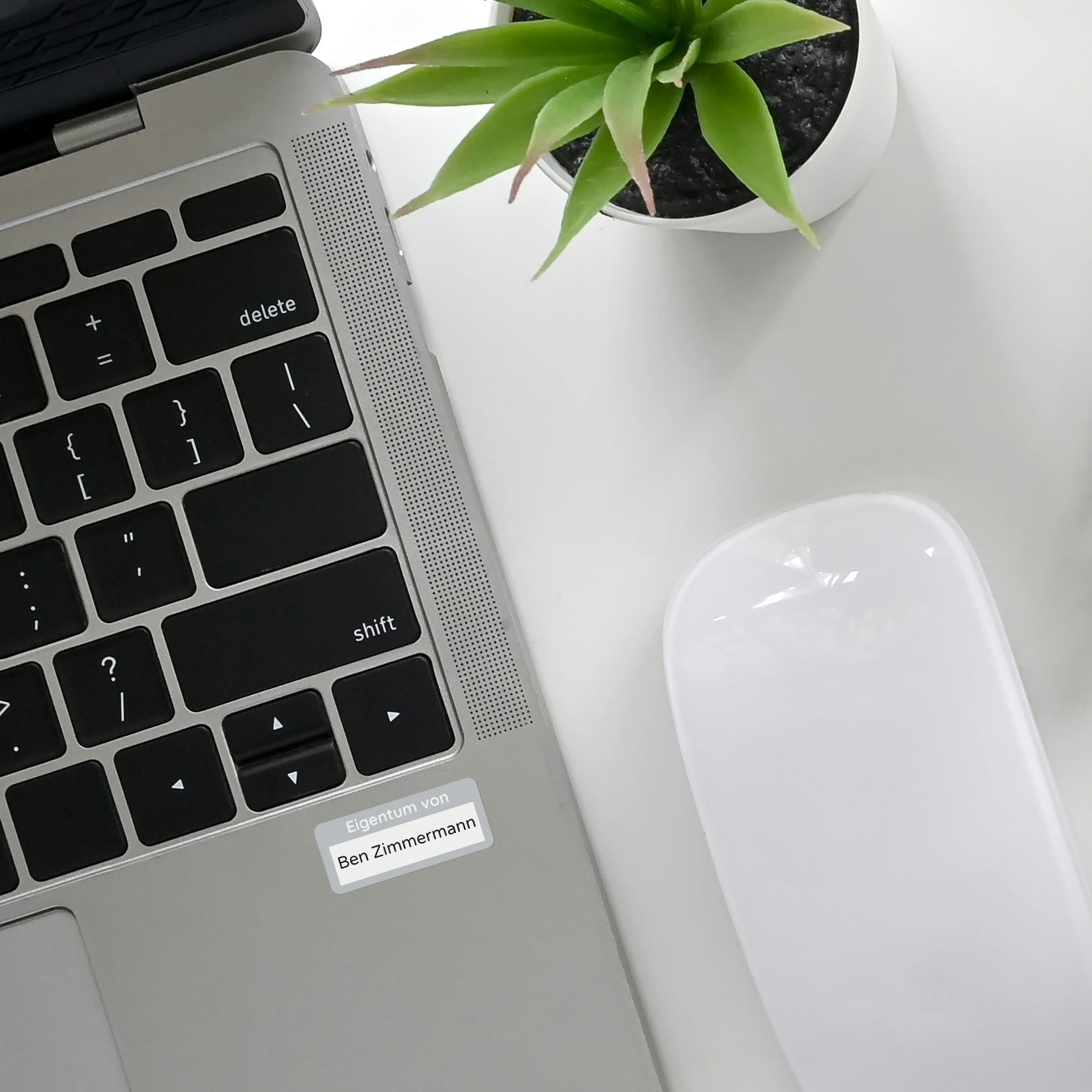 30 Eigentumsaufkleber mit Namen, 30x13 mm, aufkleberdrucker.de, selbstklebende Labels für Eigentum und Gegenstände