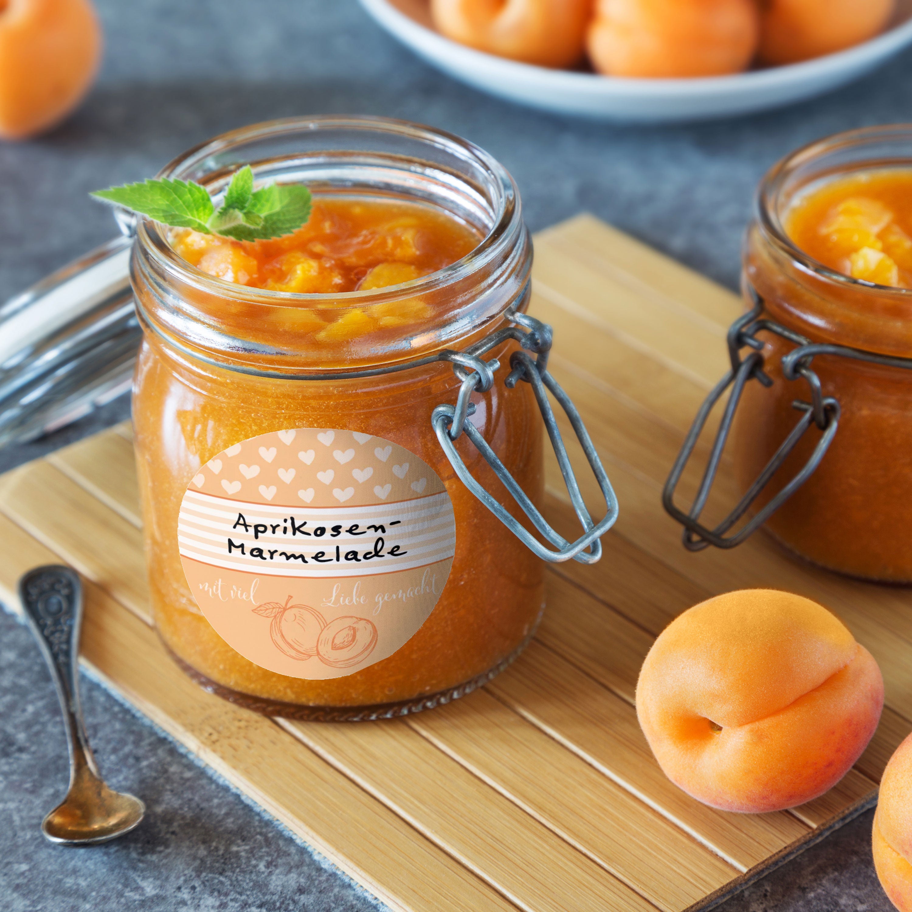 Bunte Marmeladenetiketten im Set mit Herz- und Aprikosenmotiven, passend für Gläser, aufkleberdrucker.de