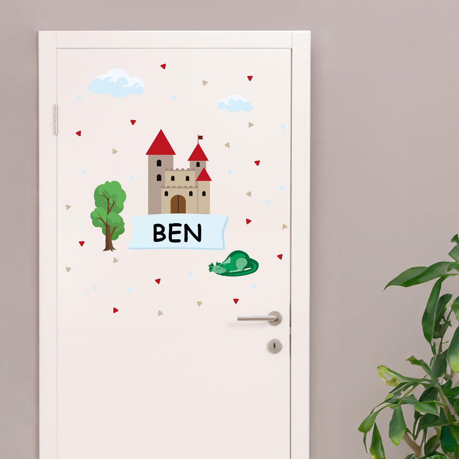 Individualisierbarer Wandtattoo Türaufkleber mit Burgmotiv für das Kinderzimmer, von aufkleberdrucker.de